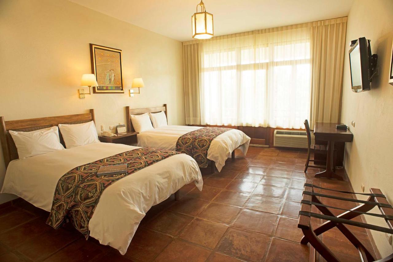 Twin Room inside view